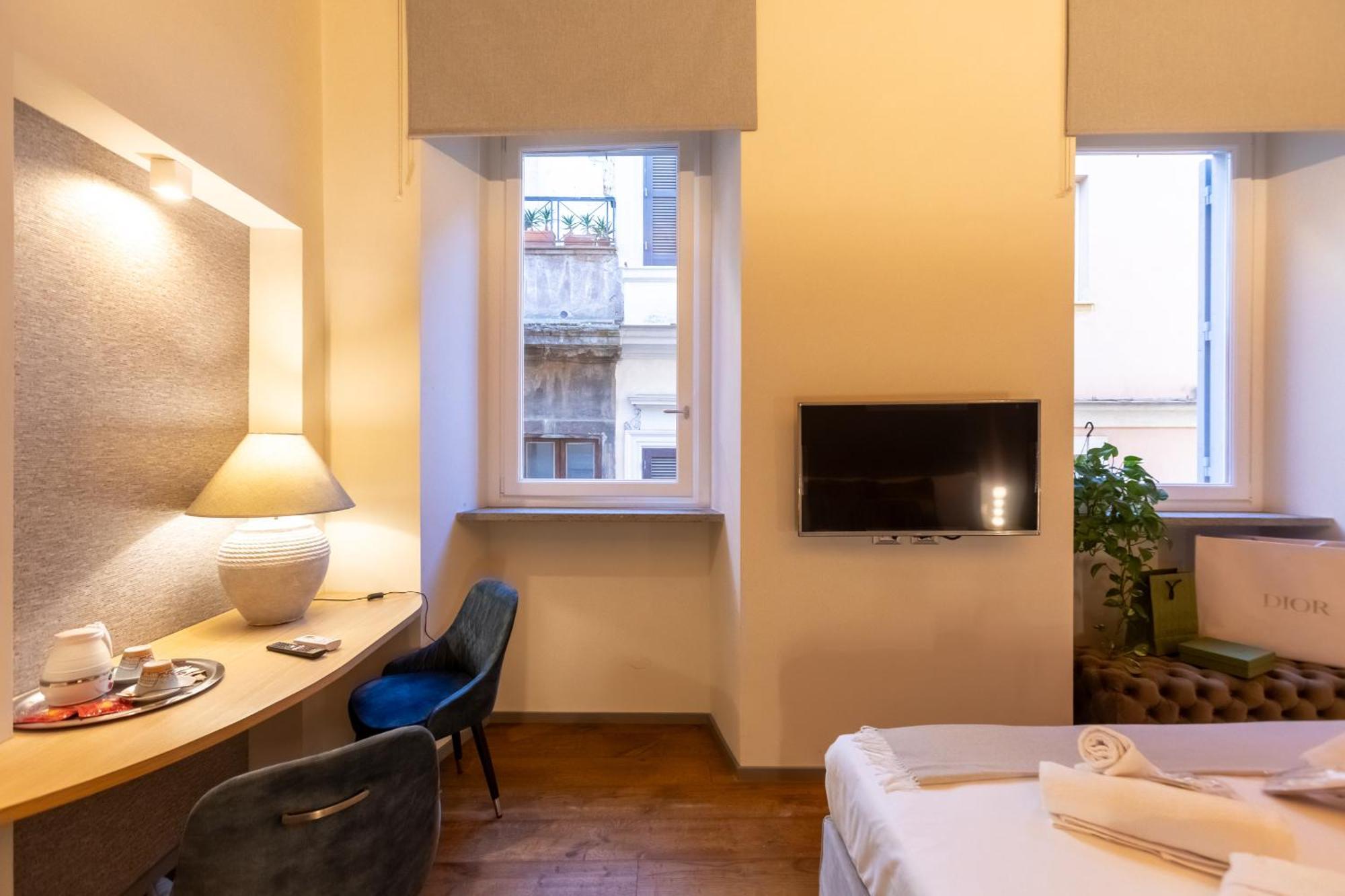 Fontana Di Trevi Roma Luxury Suite المظهر الخارجي الصورة