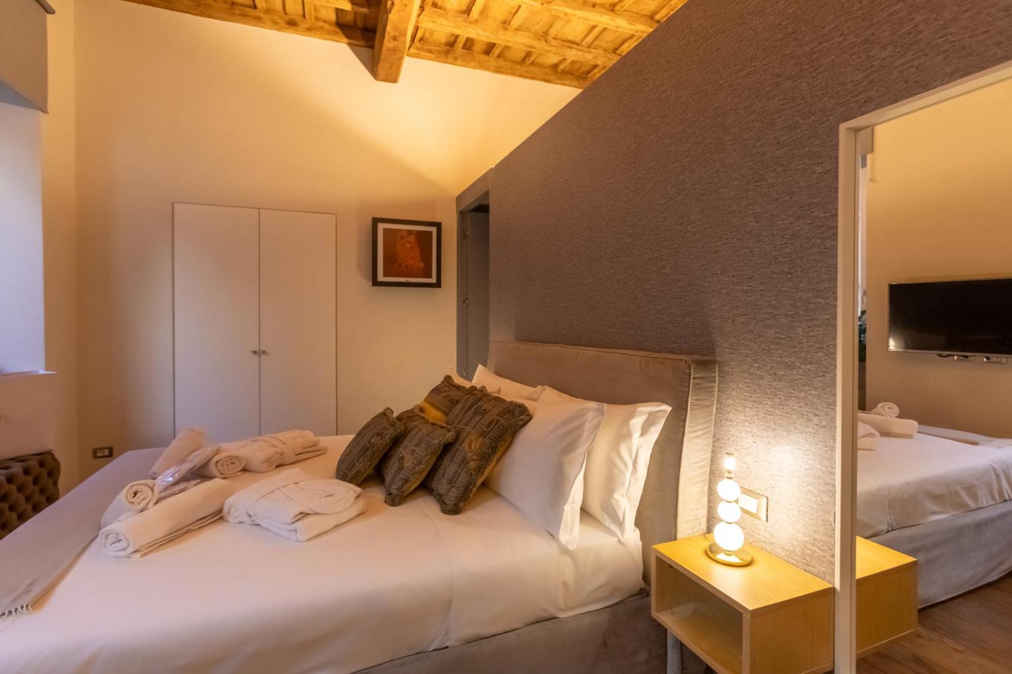Fontana Di Trevi Roma Luxury Suite المظهر الخارجي الصورة