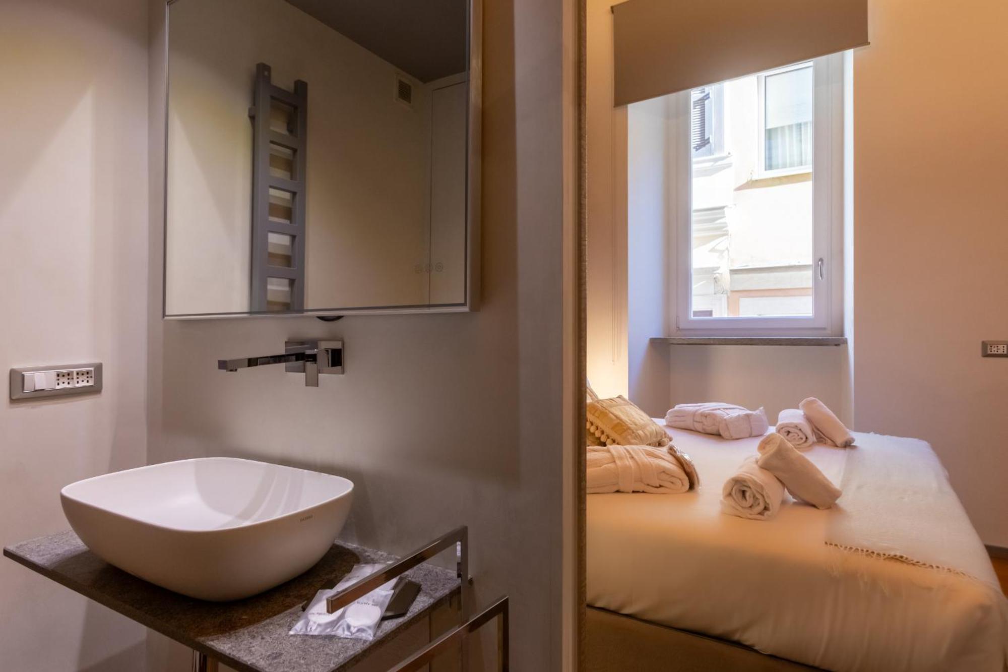 Fontana Di Trevi Roma Luxury Suite المظهر الخارجي الصورة