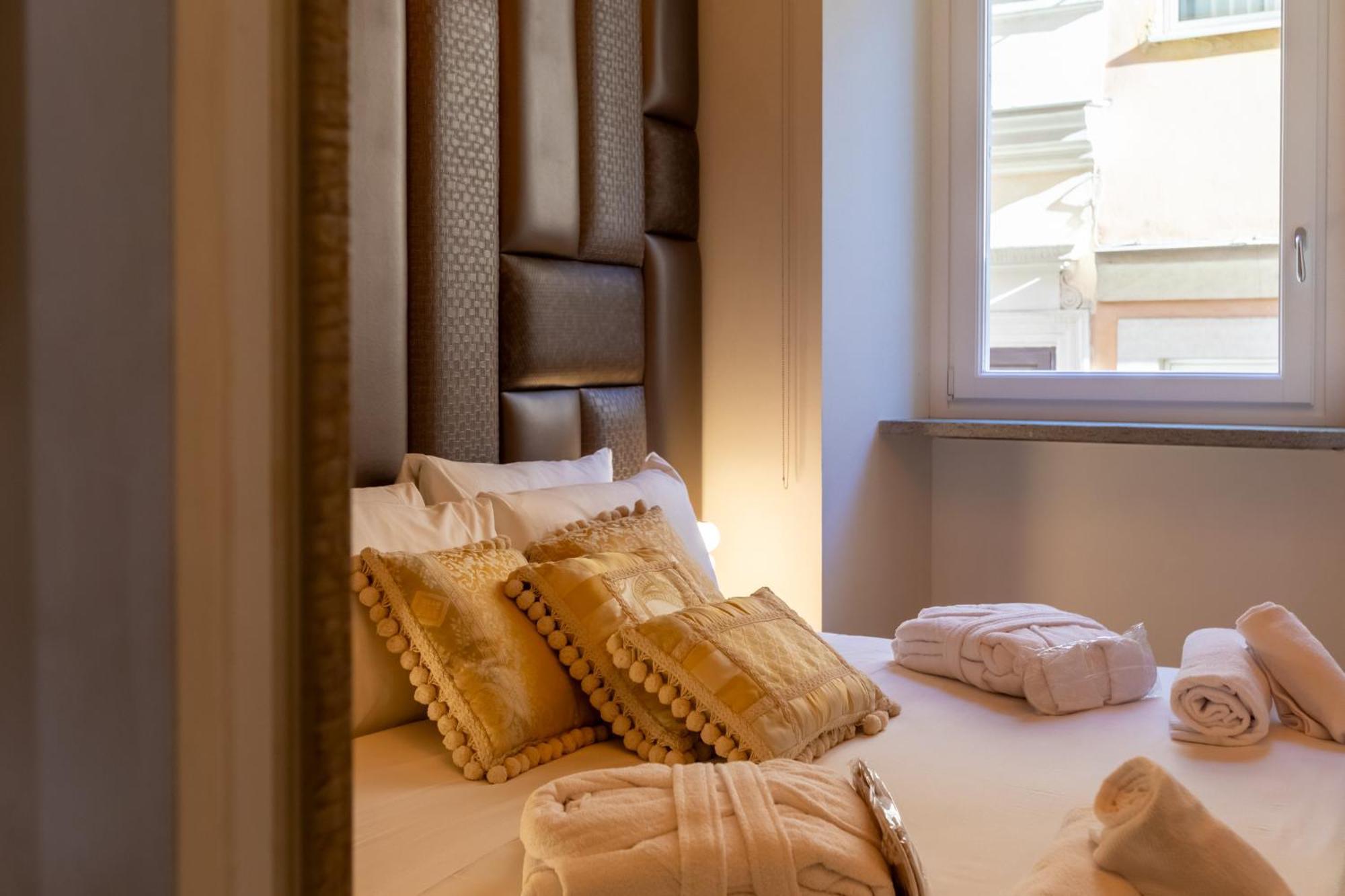 Fontana Di Trevi Roma Luxury Suite المظهر الخارجي الصورة